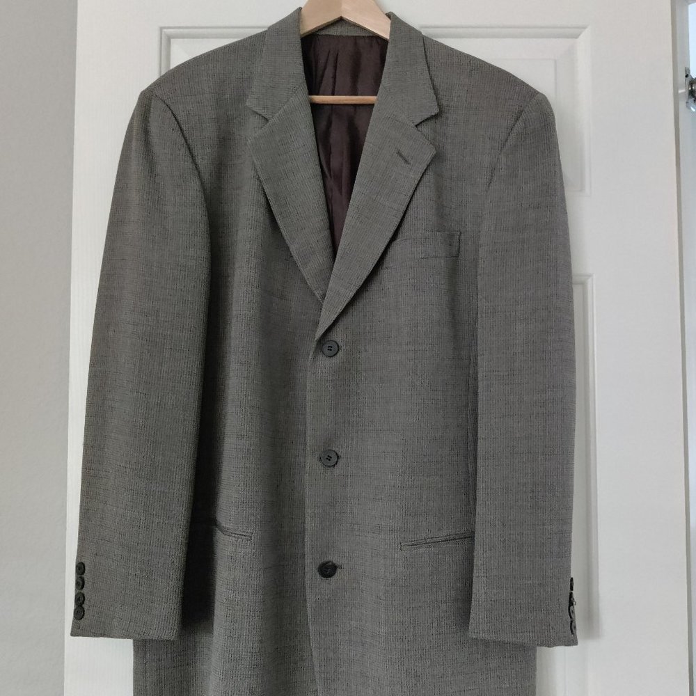Donna Karan Signature Gray Phantom Plaid Wool Three Button Sport Coat 44R